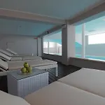 Continental Hotel 3*