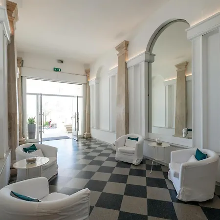 Continental Hotel