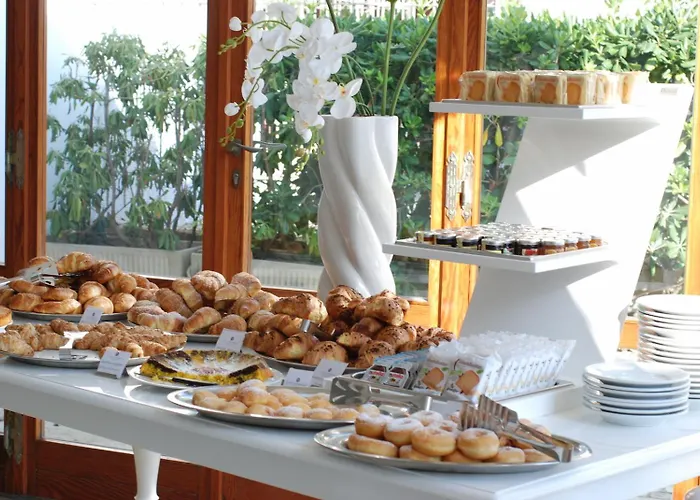 Continental Otel Senigallia