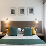 Continental Hotel 3*