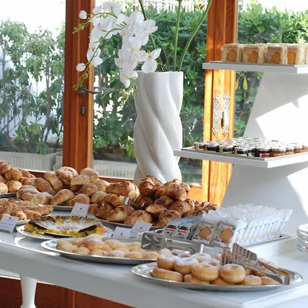 Continental Hotel Senigallia