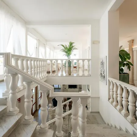 Continental Hotel 3*