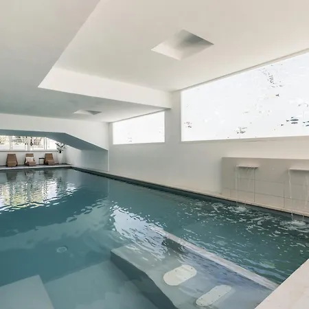 Continental Hotel 3*