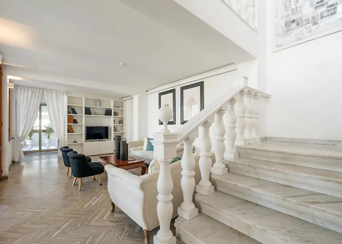 Continental 3* 세니갈리아